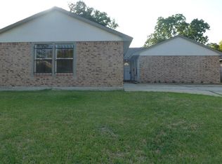 1527 Macclesby Ln, Channelview, TX 77530