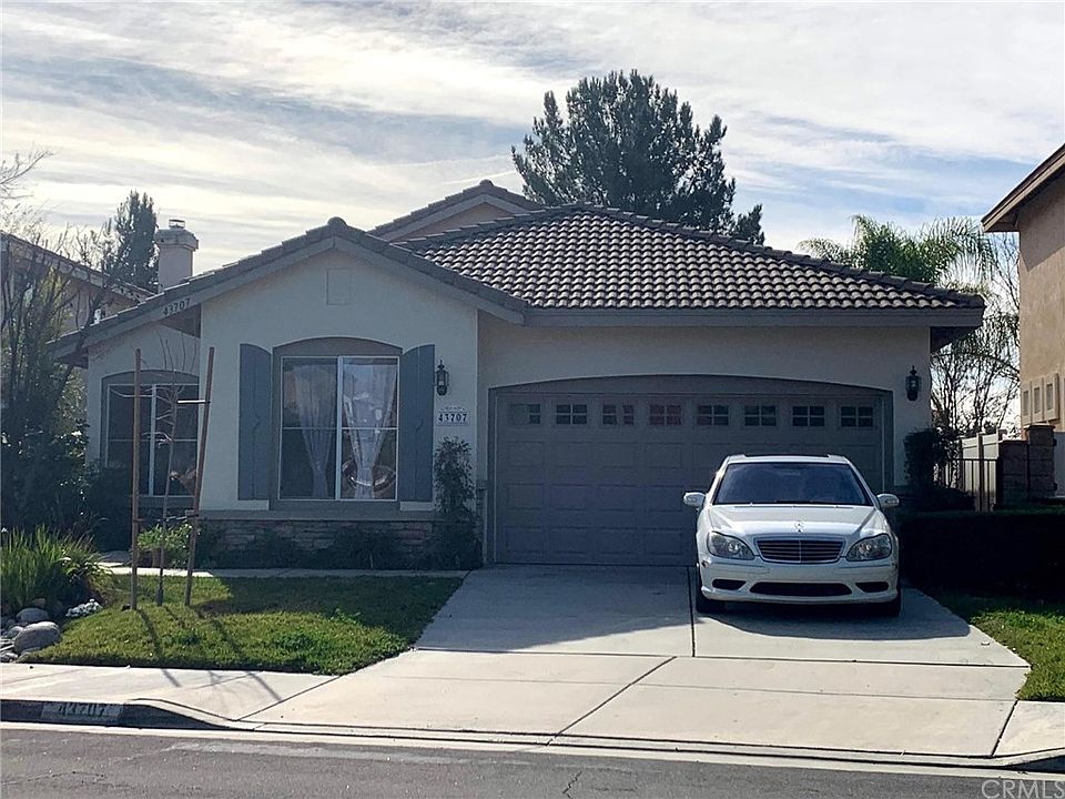 1st image of 43707 Alcoba Dr