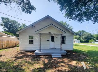 2958 W Nichols St, Springfield, MO 65803