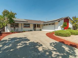 7691 Santa Barbara Dr, Gilroy, CA 95020