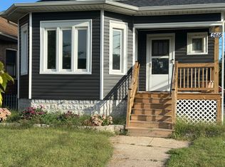 2616 Cochran St, Blue Island, IL
