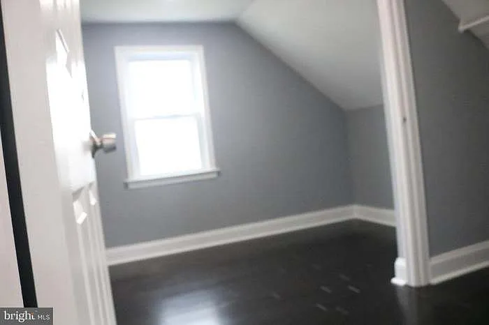 8526 Engleside St — Photo 16