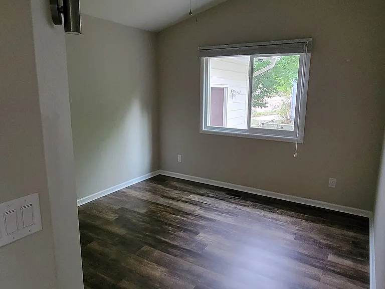 1110 Beta Loop — Photo 12