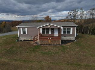 5076 Pine Grove Rd, Ballard, WV 24918