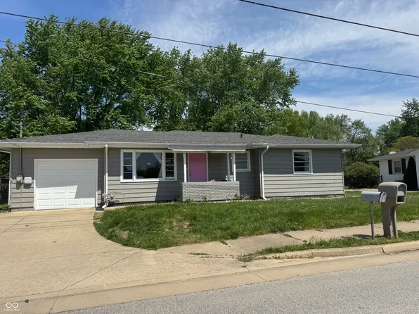 1042 E McKay Rd, Shelbyville, IN 46176