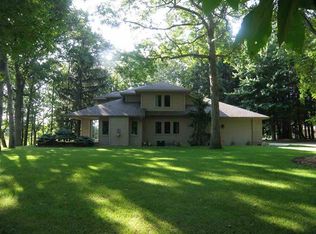 4443 Peninsula Dr, Jackson, MI