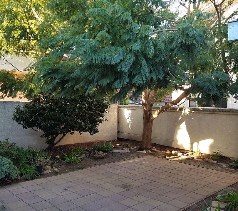 2nd image of 306 Cliff Ave