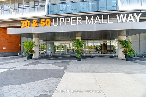 30 Upper Mall Way Photo 1