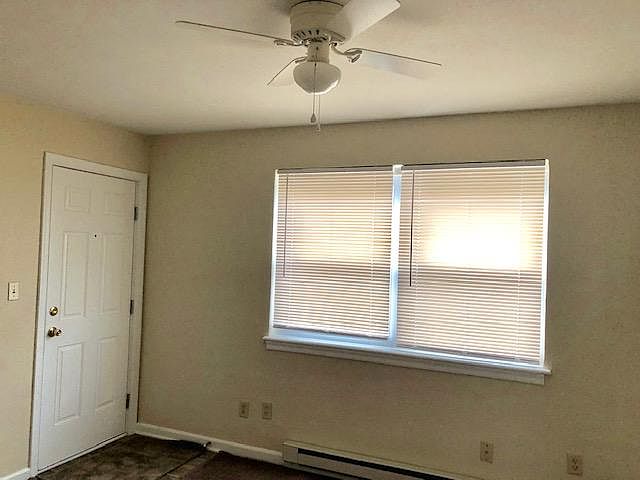 2nd image of 1866 E Ocean View Ave APT 3