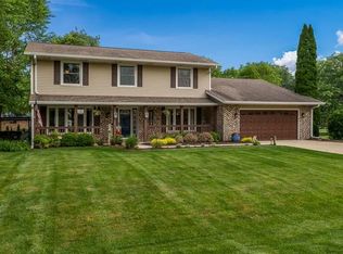 6647 Mindy Ln, Rockford, IL 61107