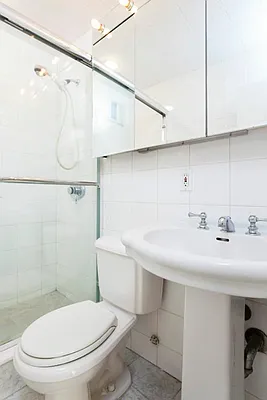 Sold by Harlem Lofts | media 18