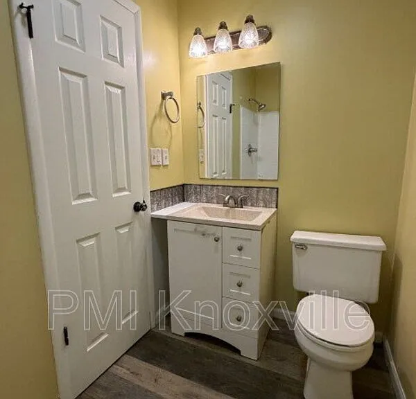 2340 Boxwood Ln — Photo 21
