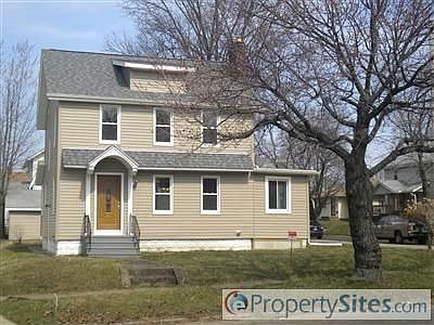 1st image of 527 E Archwood Ave