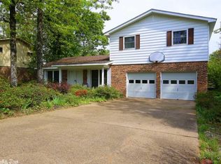 2 Pleasant Ct, Little Rock, AR 72211