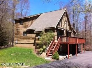 9 Virgo Ln, Lake Ariel, PA 18436