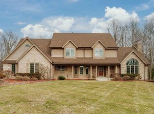 150 Bunker Hill DRIVE, Brookfield, WI 53005