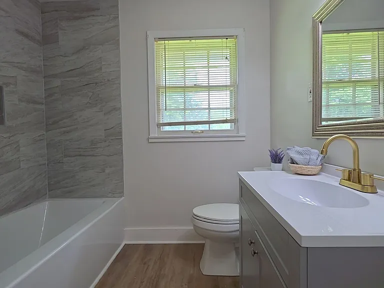 2613 Skyline Dr NW — Photo 7