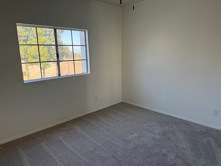 777 S Citrus Ave #243 — Photo 12
