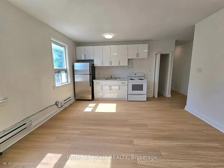 1316A King St W #2 — Photo 2