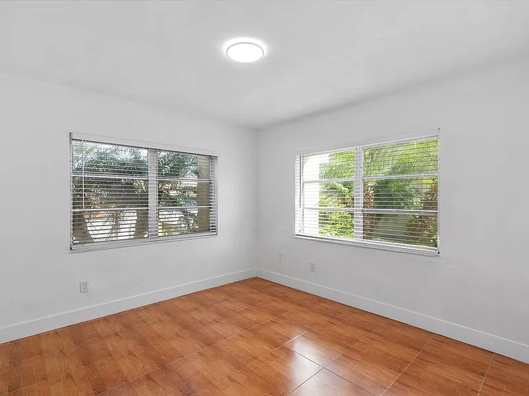 14013 SW 90th Ave #D107 — Photo 20