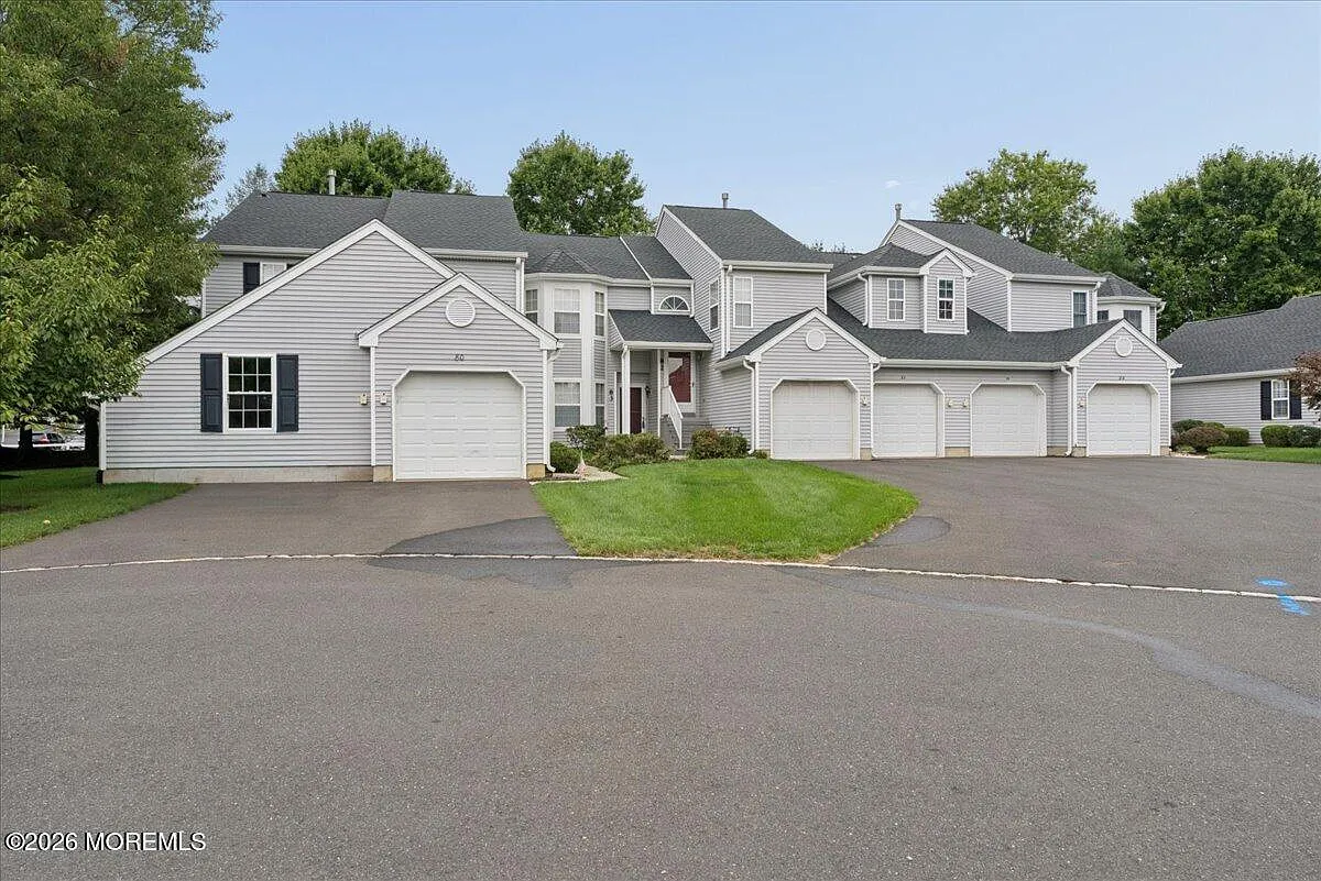 2 bed, 1128 sqft, $2,950 — Photo 3