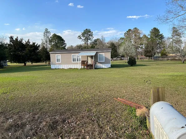 6011 Birch Rd, Albany, GA 31705