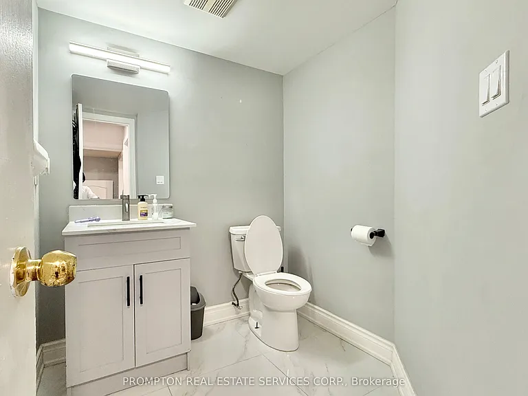 2037 Bur Oak Ave — Photo 14
