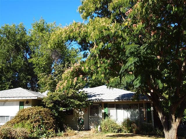 1st image of 833 Glendale Ave