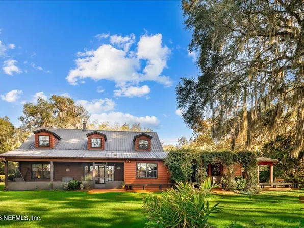 121 PENIEL CHURCH Road, Palatka, FL 32177