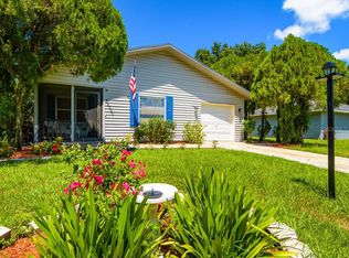 39560 Meadowood Loop, Zephyrhills, FL 33542