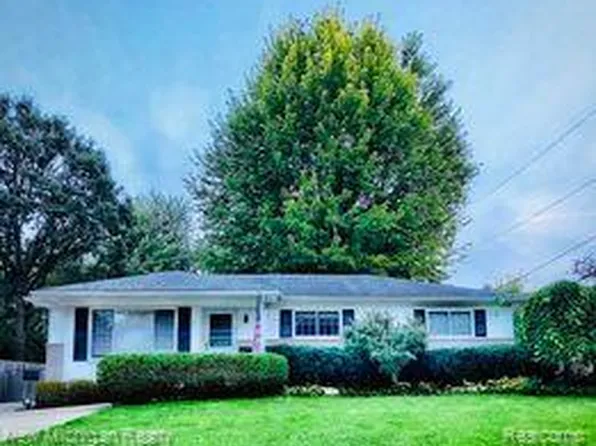278 Ewell St, Romeo, MI 48065