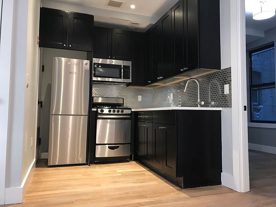 1st image of 613 Woodward Ave #274747