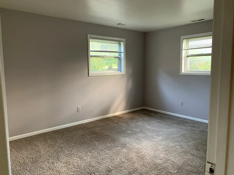 4 Warren Lodge Ct #1C — Photo 10