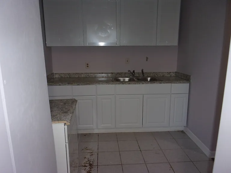 24 W Colorado Ave #8 — Photo 9