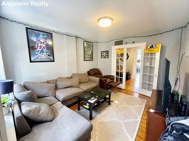 109 Salem St #3 — Photo 6