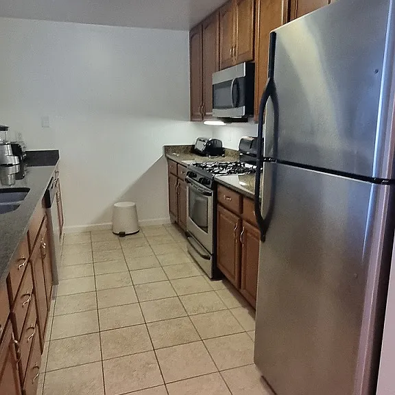 1118 S Charles St #6 — Photo 6