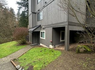 12722 51st Ave NE APT 6, Marysville, WA 98271