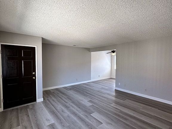 2nd image of 1034-1036 Carob Way #1-14