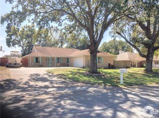 1195 Kinsmen Dr, Auburndale, FL 33823