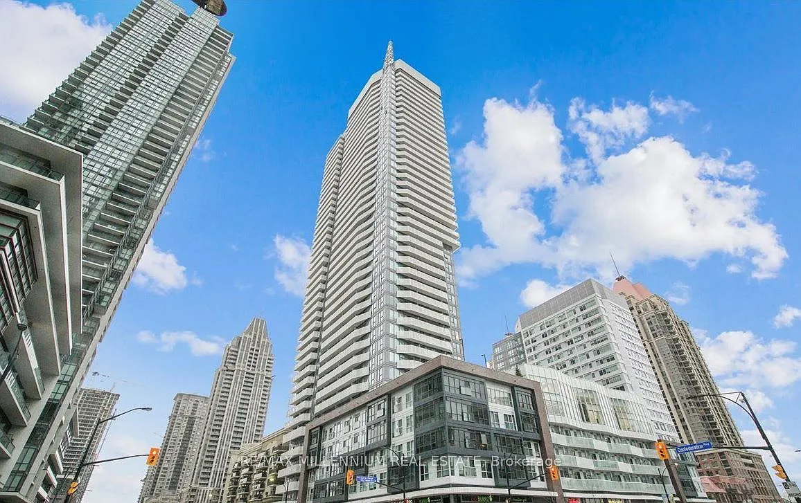 3 bed, $3,300 — Photo 1