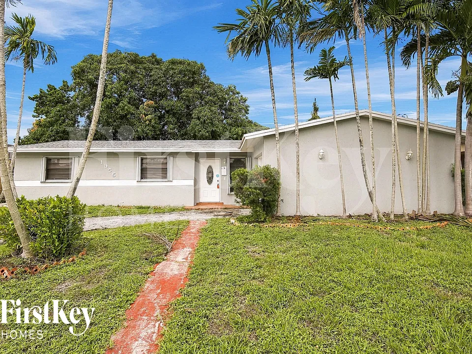 1955 NW 193rd Ter