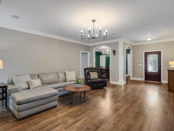5th image of 8925 Cedar Mills Cv