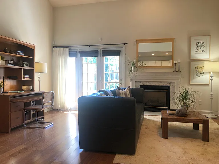 703 Teague Pl — Photo 12