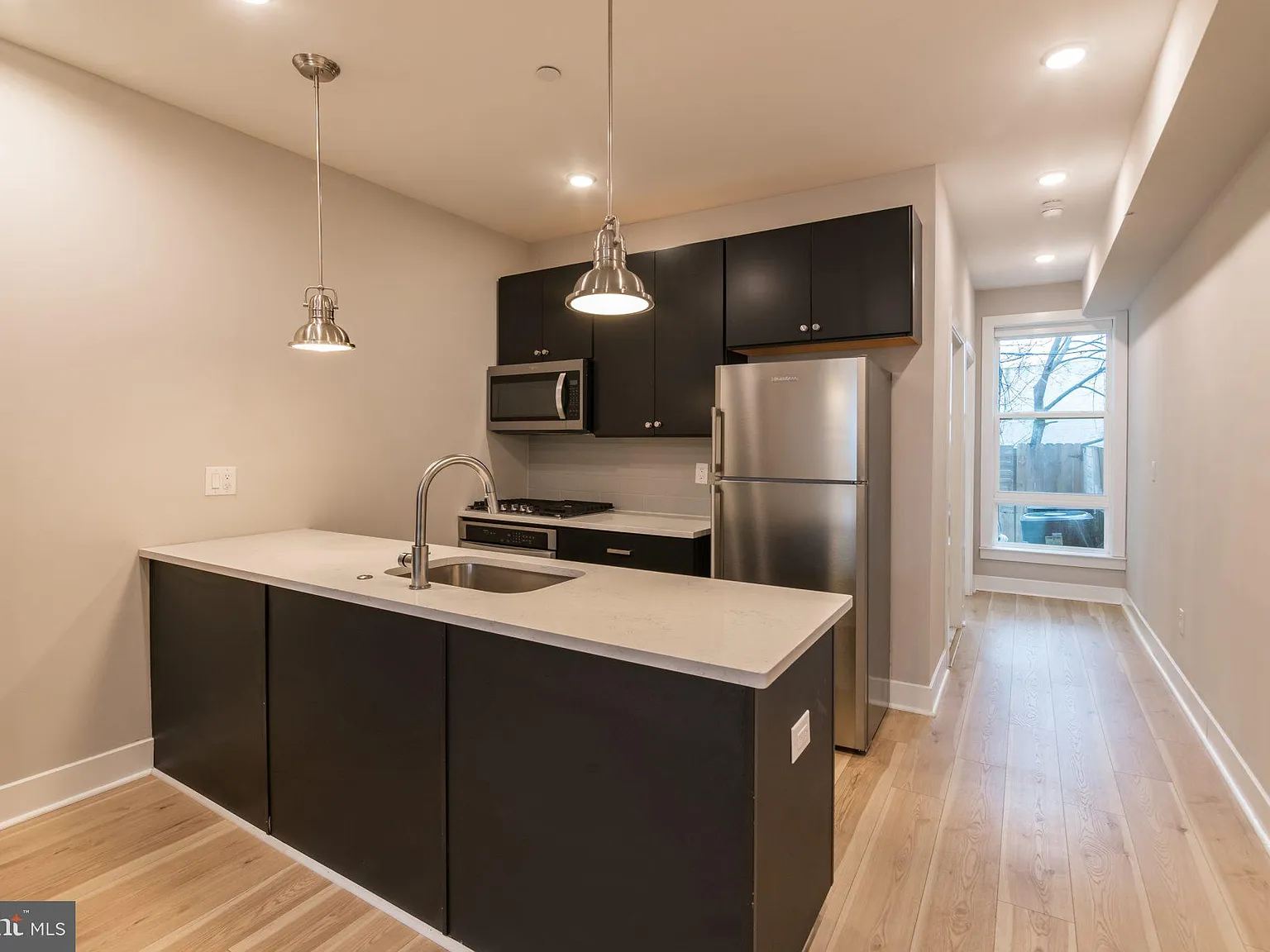 2 bed, 2.0 bath, $1,575 — Photo 1