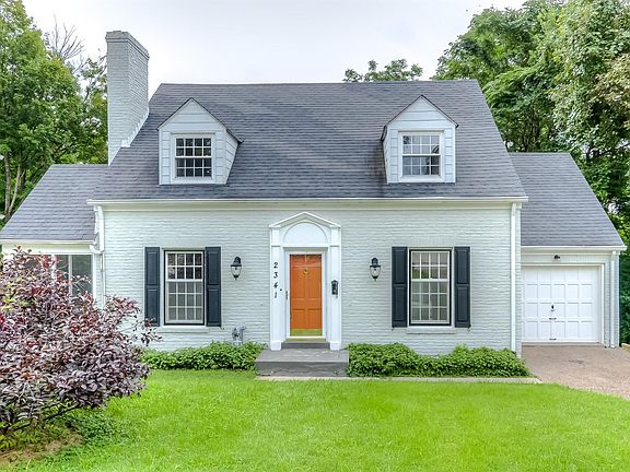 3rd image of 2341 Saratoga Dr