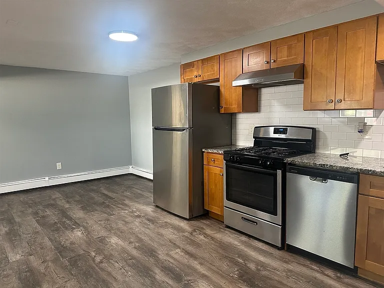 35 Nelson Ave #1 — Photo 11