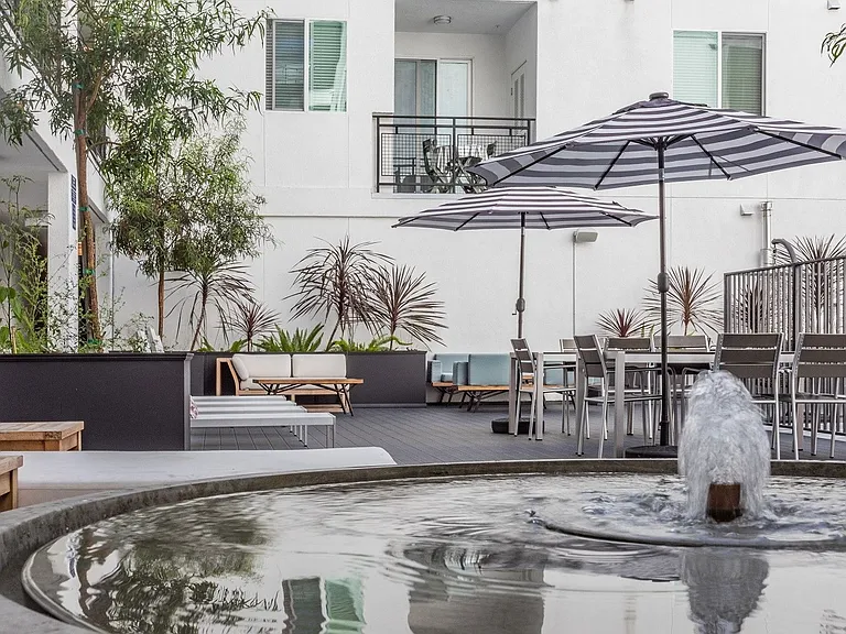 The Ivy at NOHO — Photo 27