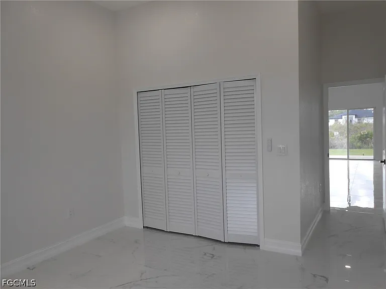 2809 55th St W — Photo 24