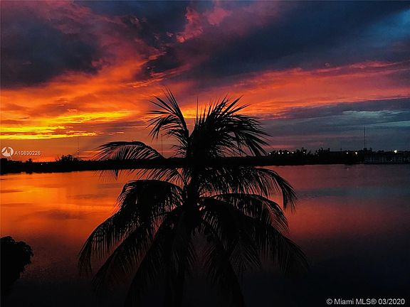 5th image of 1175 Miami Gardens Dr #511