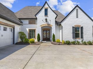 1010 Sapphire Xing, Flowood, MS 39232